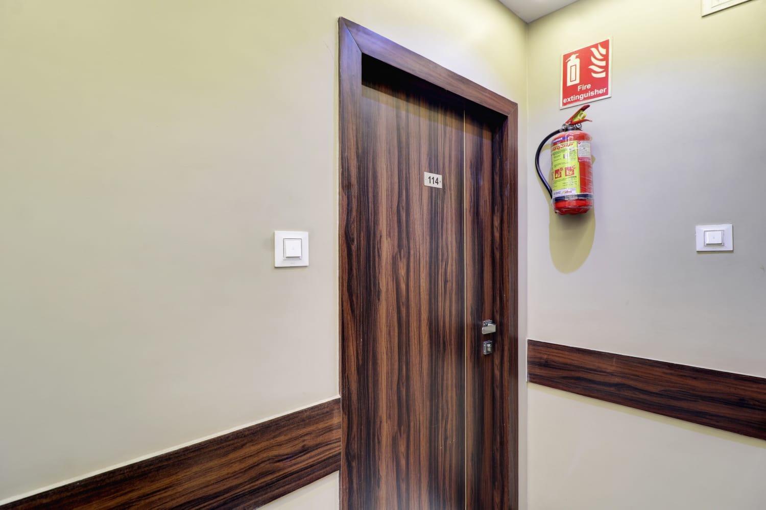 Hotel New Blue Sapphire Residency Mumbai Exterior photo