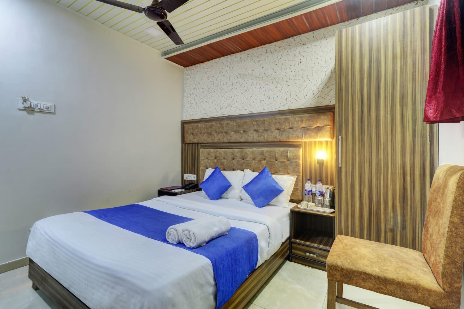 Hotel New Blue Sapphire Residency Mumbai Exterior photo